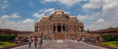 2 Days Delhi & Agra Private Tour with Sunrise Taj mahal - Old Delhi in one pass: Red Fort and Jama Masjid without the free-for-all