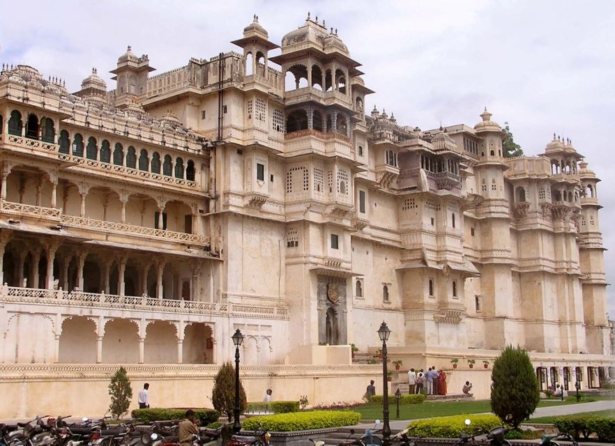 3 Days Private Udaipur Tour - Comfort and timing: where private transport shines