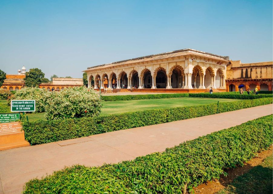 Agra: Agra Fort Skip-the-line ticket with Full Guided Tour - Time Plan: How a 2-Hour Tour Leaves Room to Wander