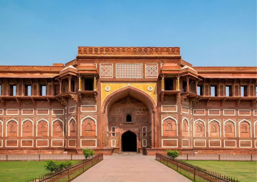 Agra: Agra Fort Skip-the-line ticket with Full Guided Tour - A Guided Walk Through Akbar and Shah Jahan’s Agra Fort