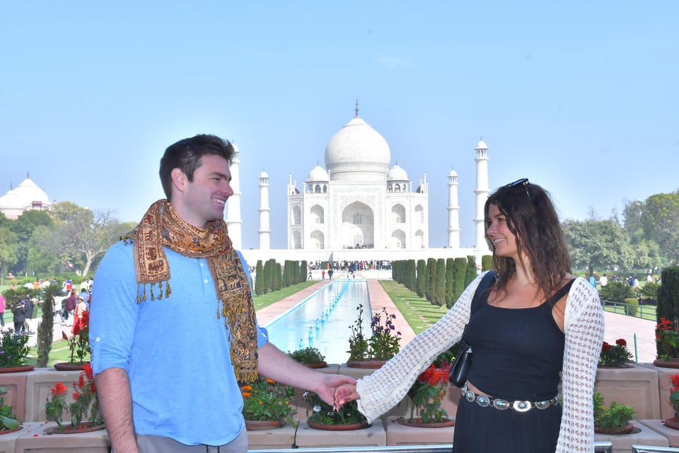Agra Local Sightseeing with Sunrise or Sunset Experience - Fatehpur Sikri: The Walled City Day That Changes the Mood