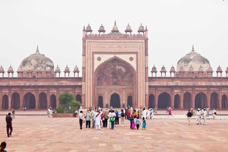 Agra: Old City & Street Food Tour in Car, Tuk Tuk or Bike - I LOVE AGRA Photo Point and First Snacks: Start Strong, Not Late