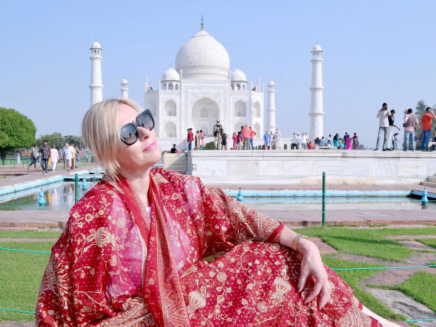 Agra: Private Taj Mahal and Agra Fort Tour with Hotel Pickup - Optional market time: inlay work, leather crafts, and souvenir browsing