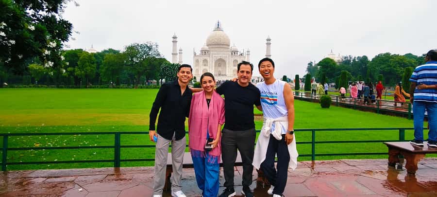 Agra: Skip-the-line Taj Mahal, Agra Fort & Baby Taj Day Tour - A smart Agra plan: Taj Mahal, Fort, and Baby Taj without the scramble