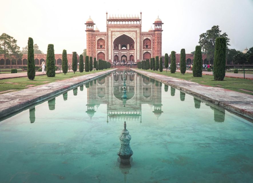 Agra: Skip-the-Line Taj Mahal & Agra Fort Private Tour - Price and value: is $7 per person really fair?