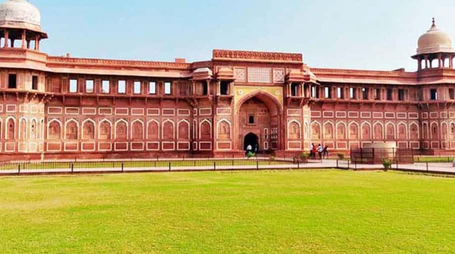 Agra: Taj Mahal Guided Tour with Fast Track Entry - Who should book this Taj Mahal fast track guided tour