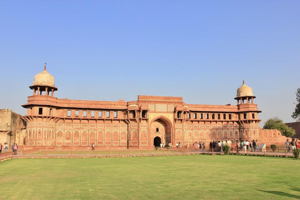 Agra: Taj Mahal Sunrise & Agra Fort Guided Tour Options - Pickup Times, Friday Closure, and Fog in Winter