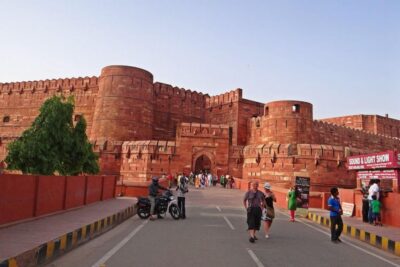 Agra: Taj Mahal Sunrise & Agra Fort Guided Tour Options - Choosing Your Option: Guide Only vs Transport vs All-Inclusive