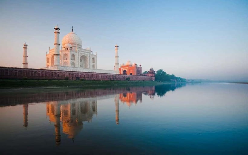 Agra: Taj Mahal Vip Tickets with Guide & Backside Boat Ride - When tide changes: staying flexible with your guide