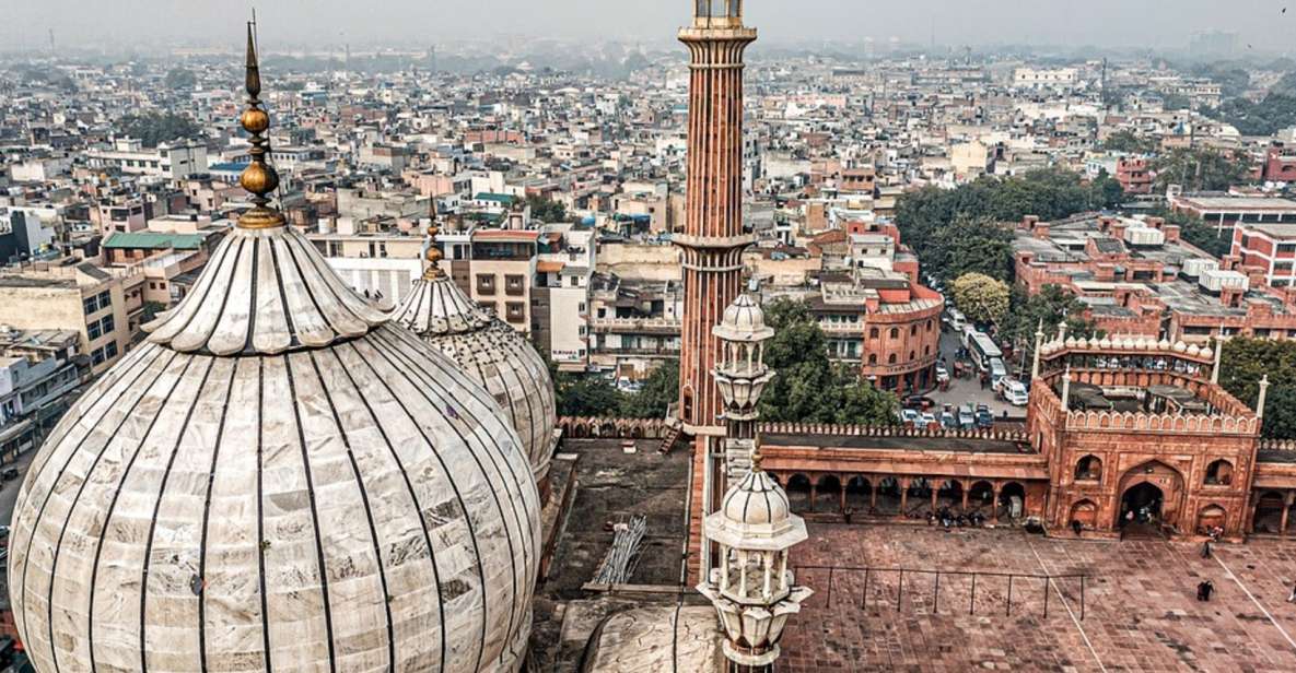All Inclusive Old & New Delhi Private Day Trip with Tuk Tuk - Jama Masjid: The Big First Stop That Sets the Tone for Old Delhi