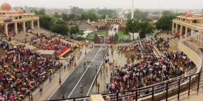 Amritsar: Full-Day Private Sightseeing Tour w/ Wagah Border - Jallianwala Bagh: paying respect where history leaves marks