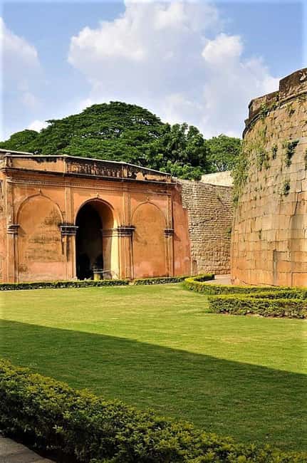 Bangalore City Tour: Lalbagh, Tipu Palace & Bull Temple - How This 8-Hour Bangalore Heritage Loop Works