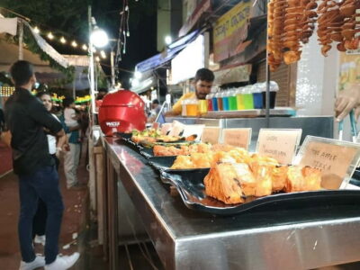 Bangalore : Evening Food Street Walk and Market Visit - Starting at Chickpet Metro Station: easy to find, easy to start