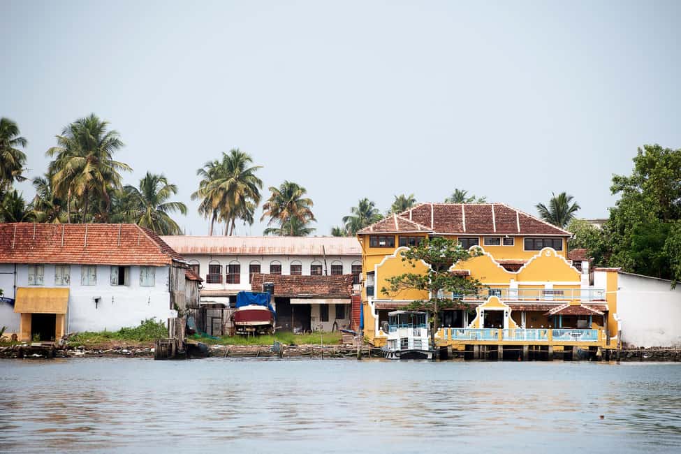 Cochin: 5-Day Private Tour of Munnar, Alleppey & Backwaters - Price and what you really get for $331 per person