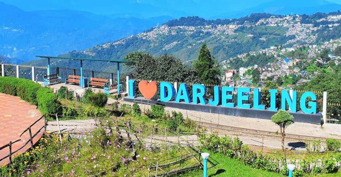 Darjeeling: Full-Day Guided Sightseeing Tour by Car - Darjeeling by Car: a private day that saves your energy