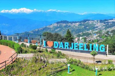 Darjeeling: Full-Day Guided Sightseeing Tour by Car - Rock Garden walking time and Chunnu Summer Falls sounds