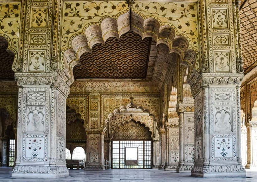 Delhi Airport to Taj Mahal Tour Instant Booking - Price and value: why $57 can make sense for an airport-to-monument day