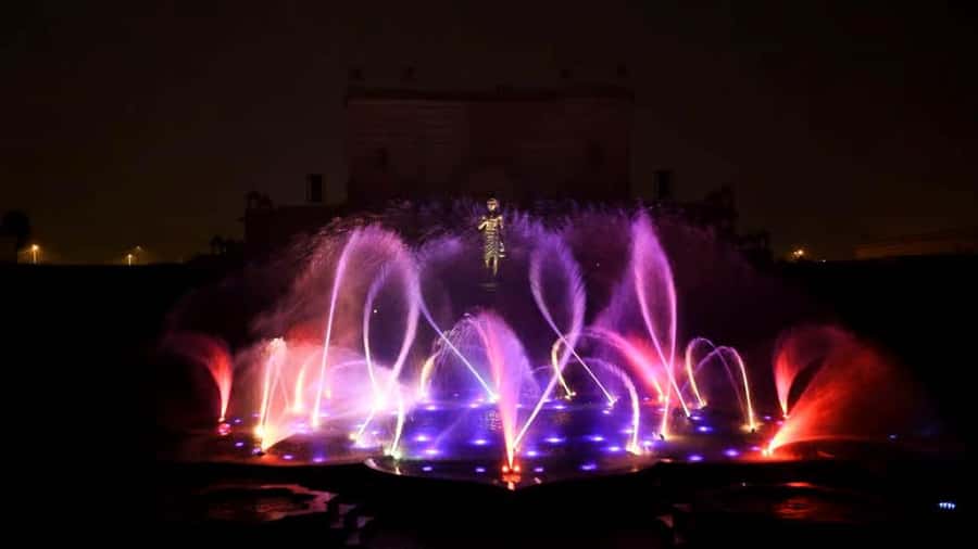 Delhi: Akshardham Temple Tour with Water & Light Show by Car - Key highlights you’ll actually notice