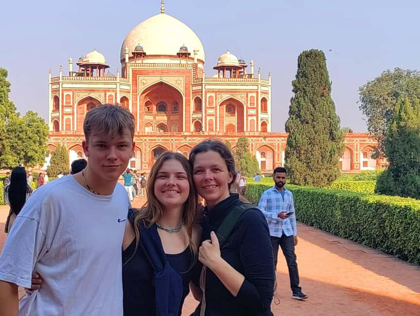Delhi: All-Inclusive Full or Half Day Tour With Hotel Pickup - Old Delhi: Chandni Chowk by Rickshaw and Jama Masjid