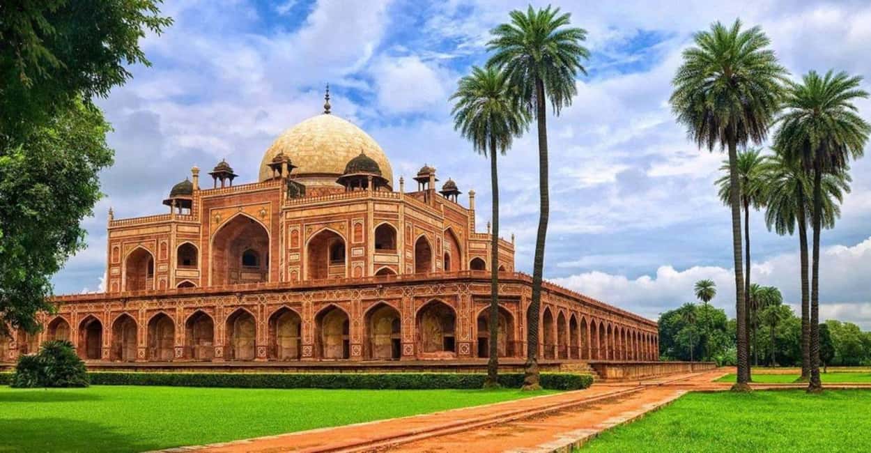 Delhi: All-Inclusive Full or Half Day Tour With Hotel Pickup - India Gate and the Government-Area Drive Past Parliament