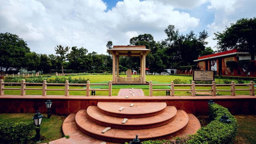 Delhi: Gandhi Museum & Raj Ghat Private Guided Tour - Private guiding with Q&A: where the tour becomes yours
