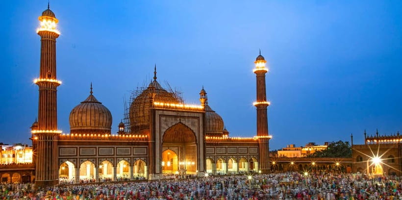 Delhi: Old City Guided Tour with Rickshaw Ride & Pickup - Old Delhi in 5 Hours: How This Tour Feels Different