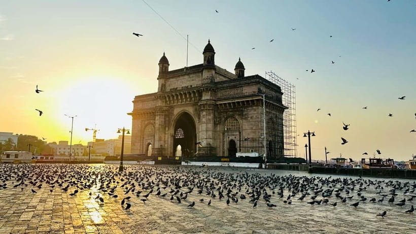 Mumbai: 5 Hours Private City Sightseeing Tour with Guide - From the Taj Mahal Palace gate to your first guided stop