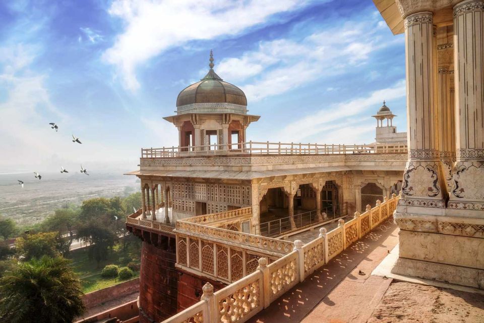 New Delhi: 2-Day Tour of Agra & Fatehpur by Superfast Train - Skipping ticket lines and using a private guide the smart way